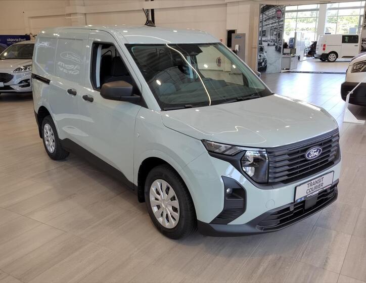 Ford Transit Courier 3