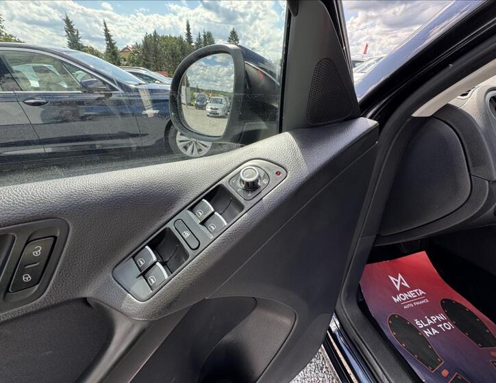 Volkswagen Tiguan 12