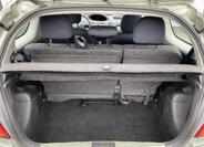 Toyota Yaris 21