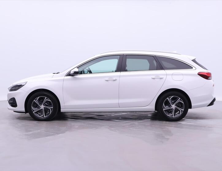 Hyundai i30 4