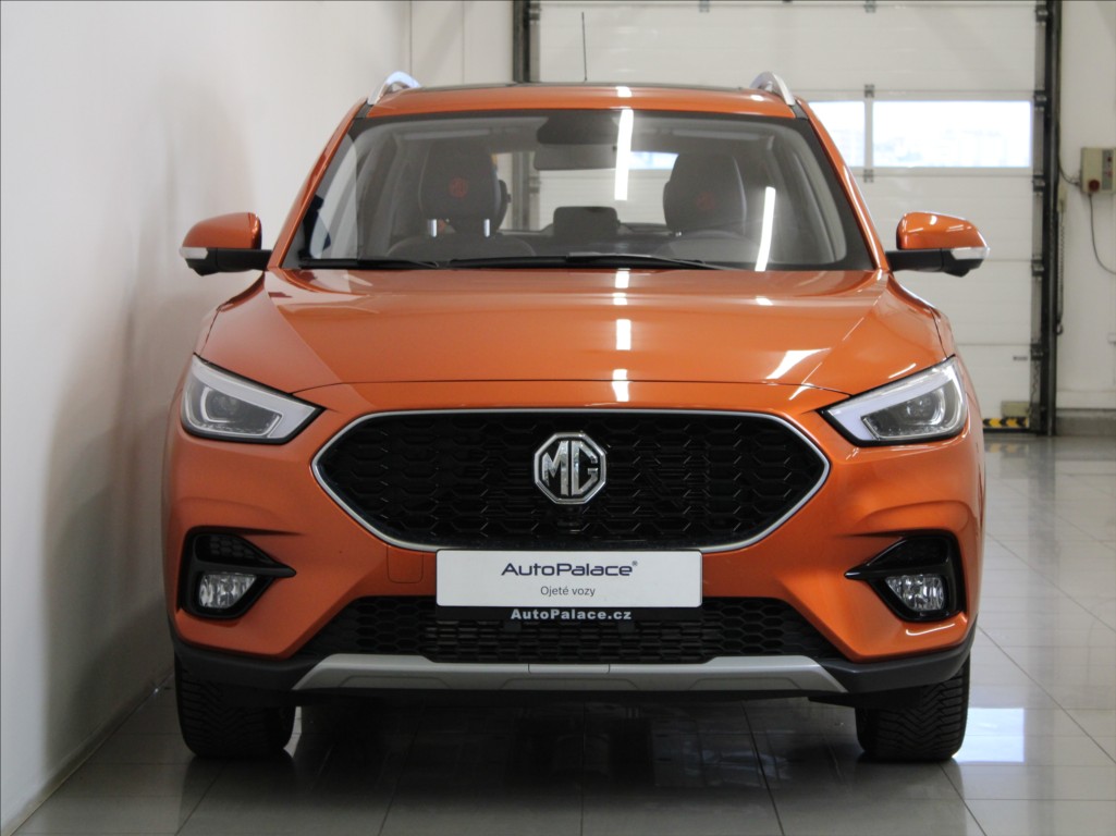 MG ZS