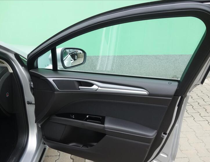 Ford Mondeo 33