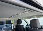 Volkswagen Caravelle 43
