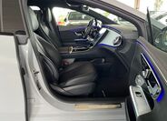 Mercedes-Benz EQE 17