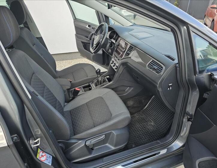 Volkswagen Golf Sportsvan 35