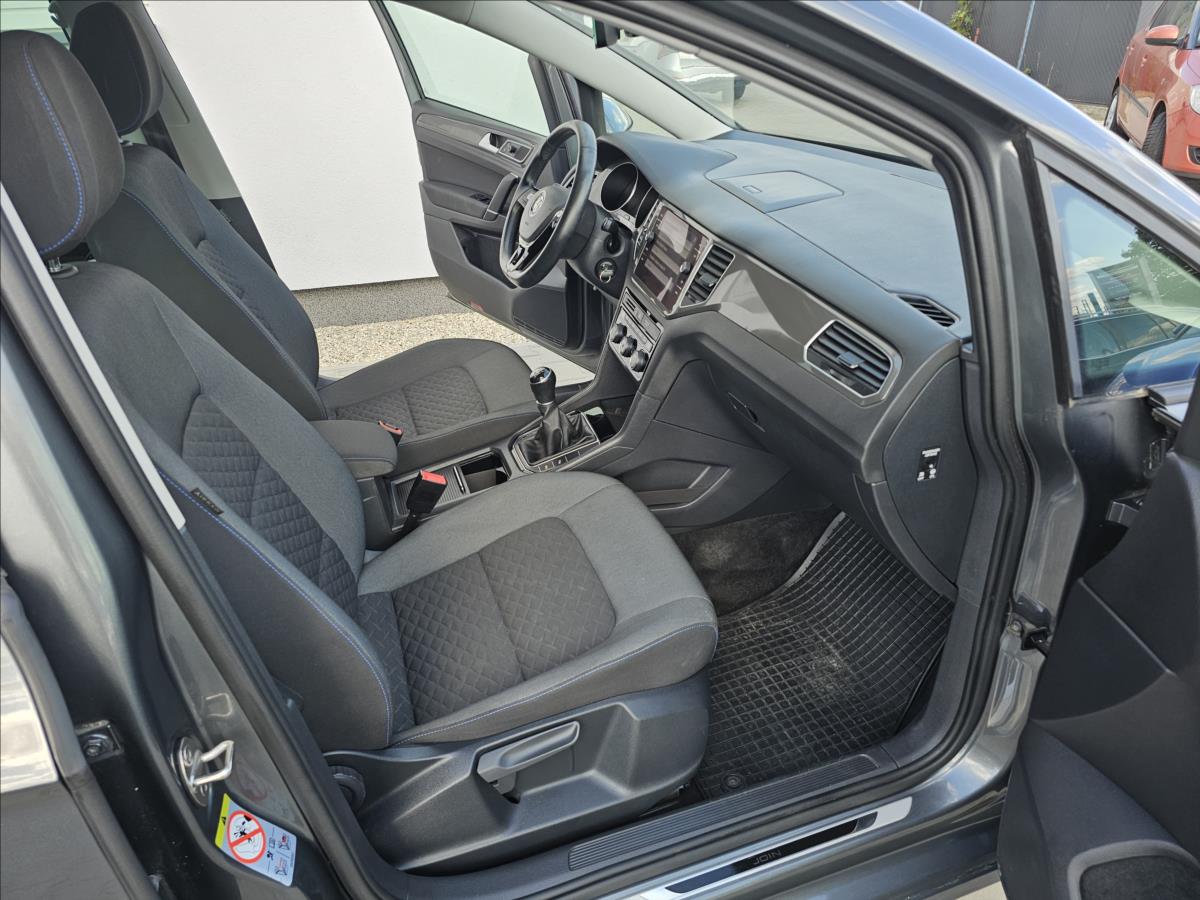 Volkswagen Golf Sportsvan
