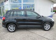 Volkswagen Tiguan 8