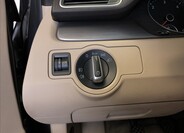 Volkswagen Passat 25
