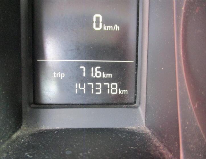 Volkswagen Golf 17