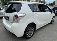 Toyota Verso 13