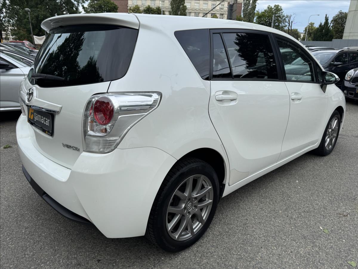 Toyota Verso