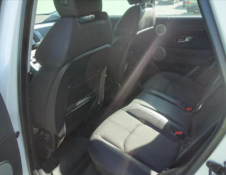 Land Rover Range Rover Evoque 28
