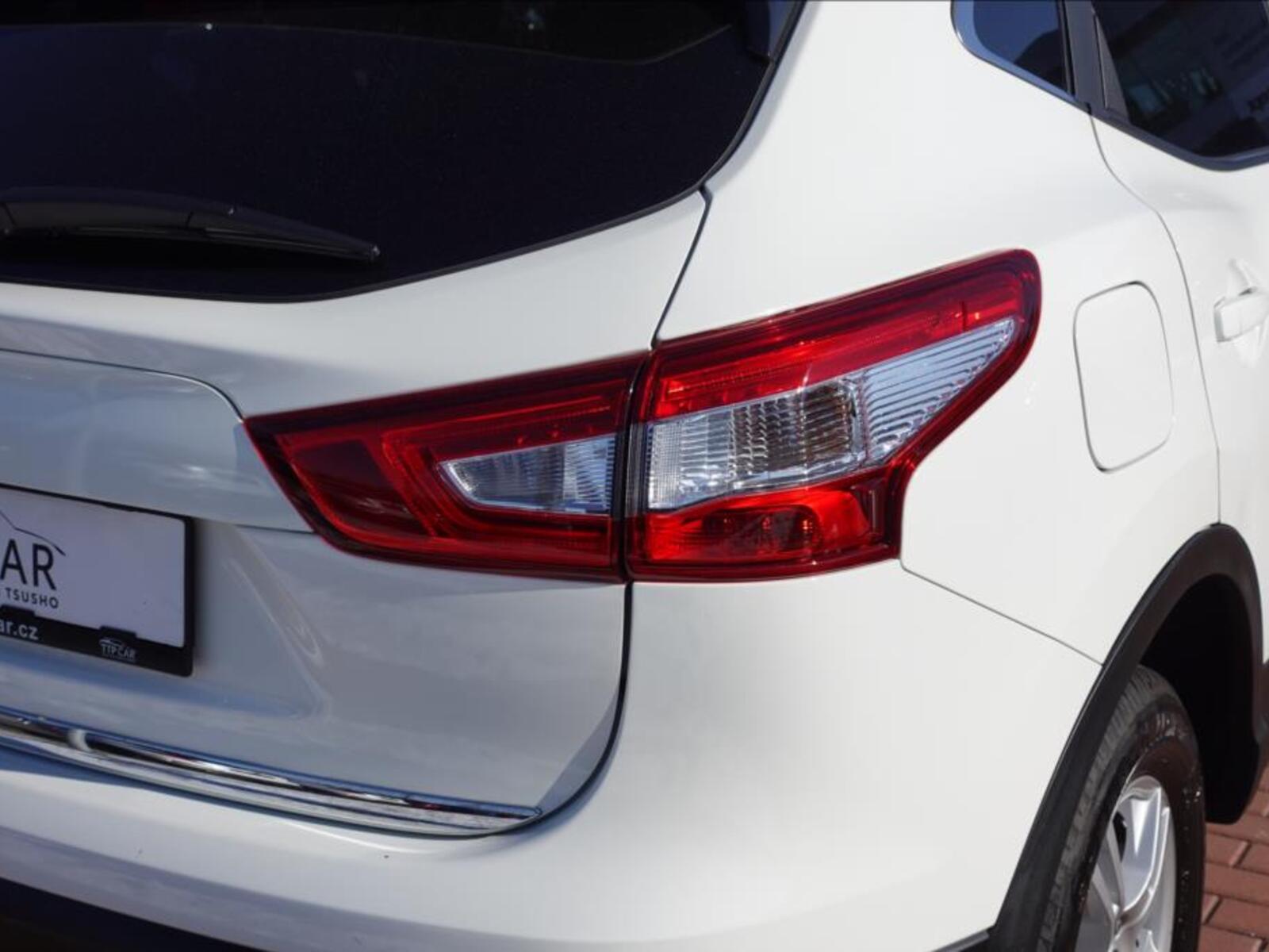 Nissan Qashqai 30