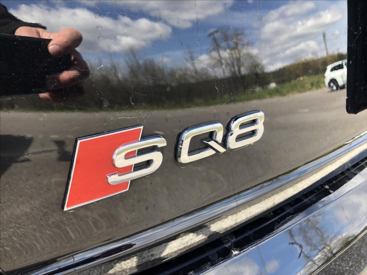 Audi SQ8