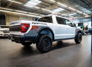 Ford F-150 8