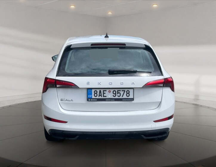 Škoda Scala 5
