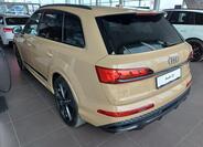 Audi Q7 7