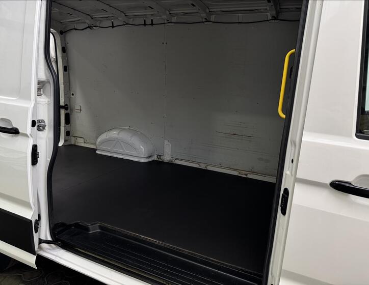 Volkswagen Crafter 32