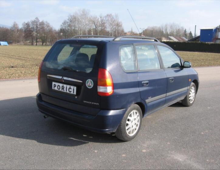 Mitsubishi Space Star 3