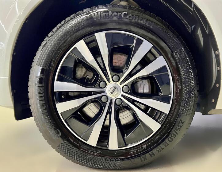 Volvo XC60 9