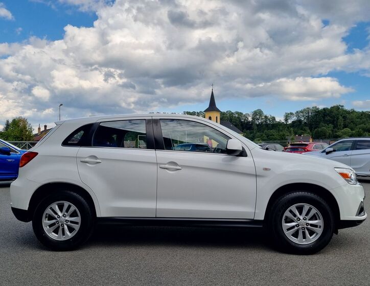 Mitsubishi ASX 6