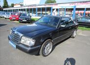 Mercedes-Benz Třídy E 1