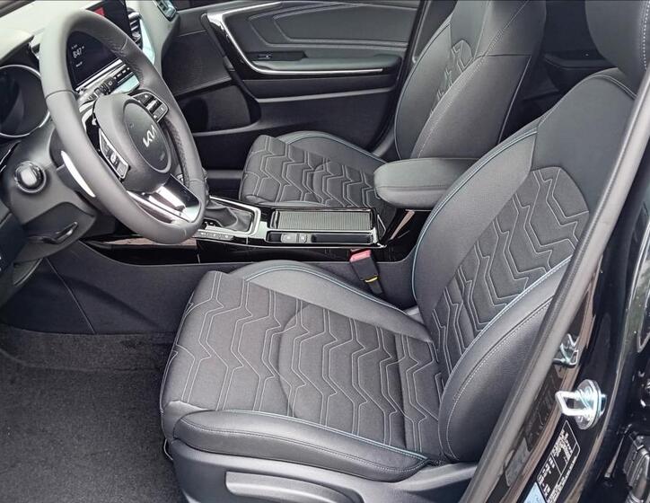 KIA XCeed 9