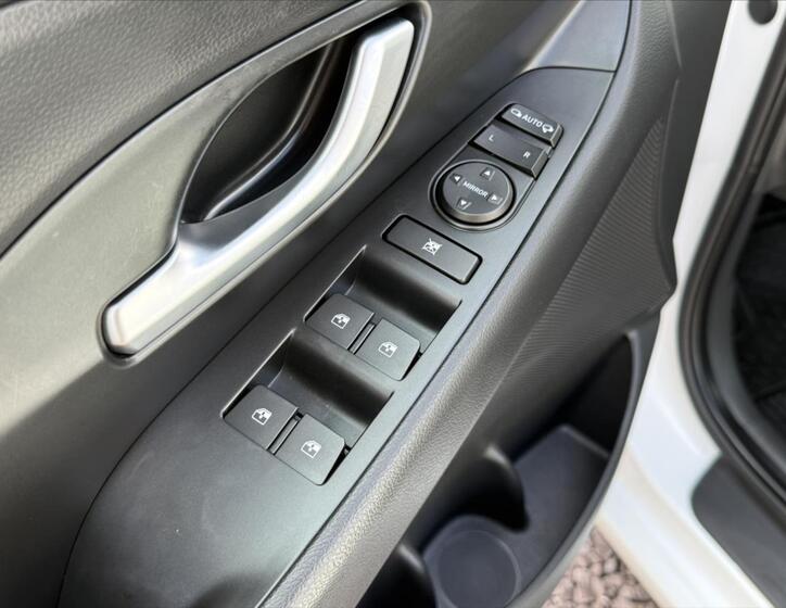 Hyundai i30 6