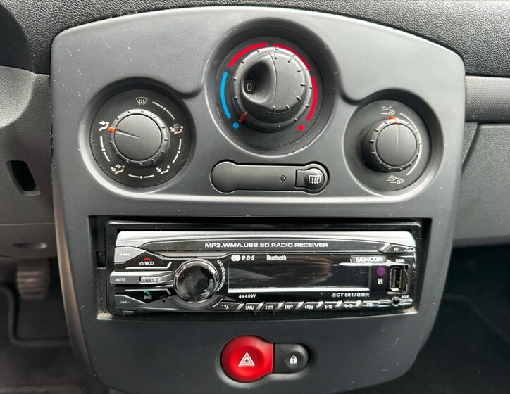 Renault Clio 21