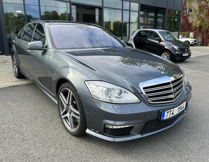 Mercedes-Benz Třídy S 2