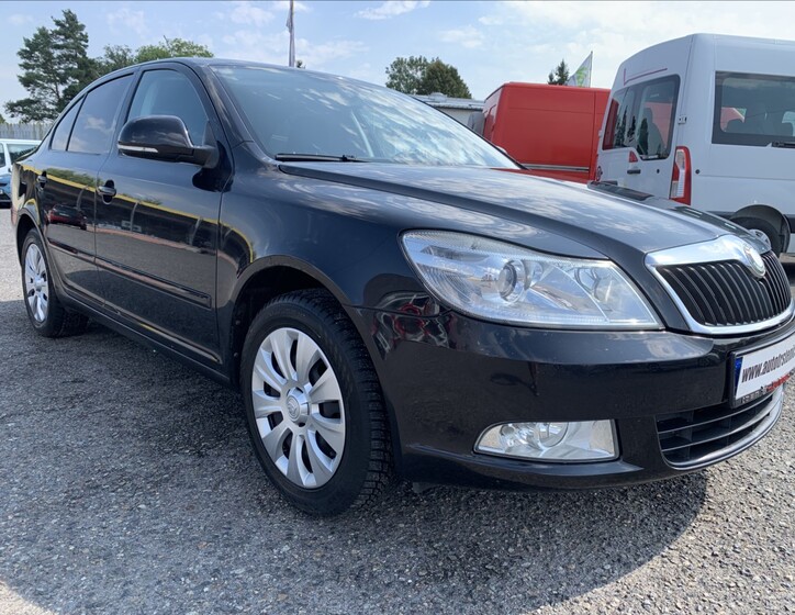 Škoda Octavia 16