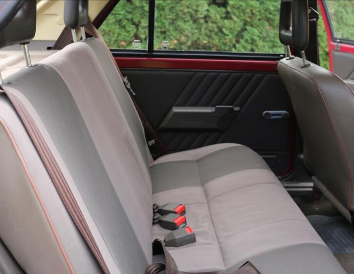 Škoda Favorit 21