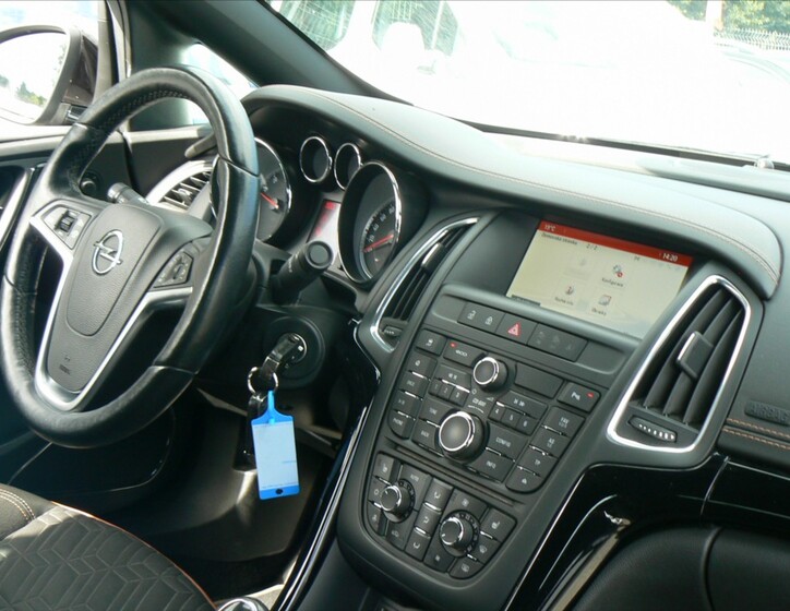 Opel Cascada 21