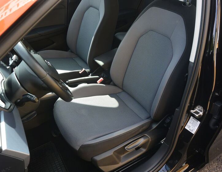 Seat Arona 10