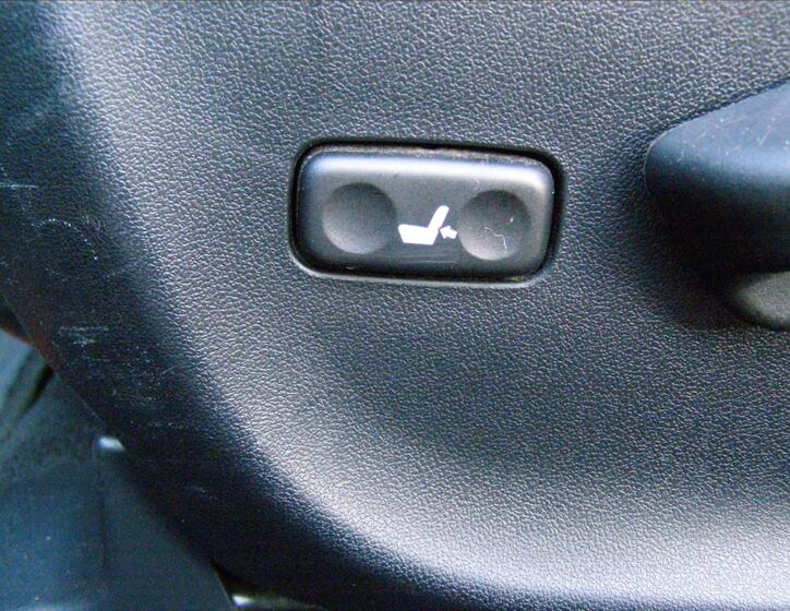 Toyota Avensis 15