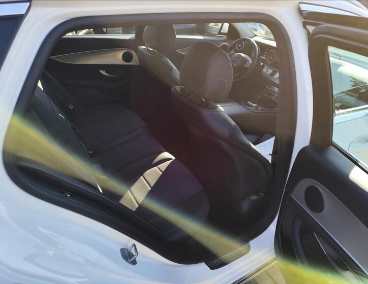 Mercedes-Benz Třídy E 35