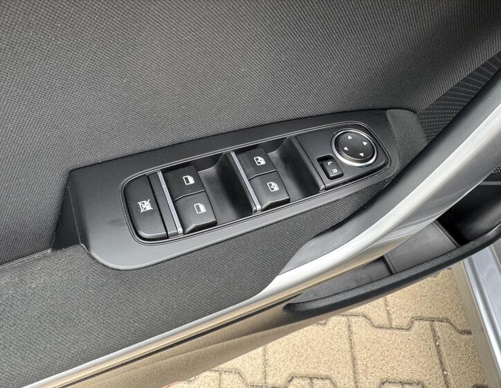 KIA Ceed 11