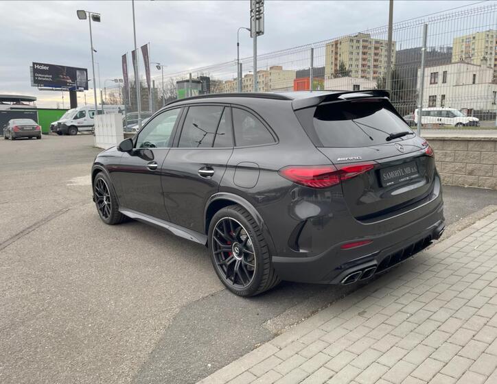 Mercedes-Benz GLC 3