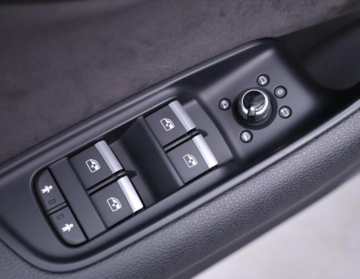 Audi Q7 18