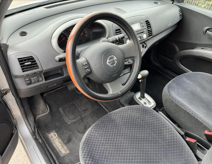 Nissan Micra 9