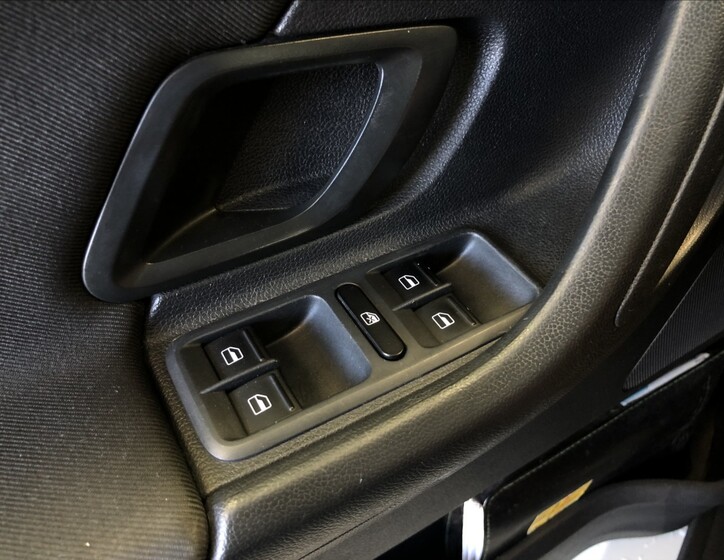 Škoda Roomster 23