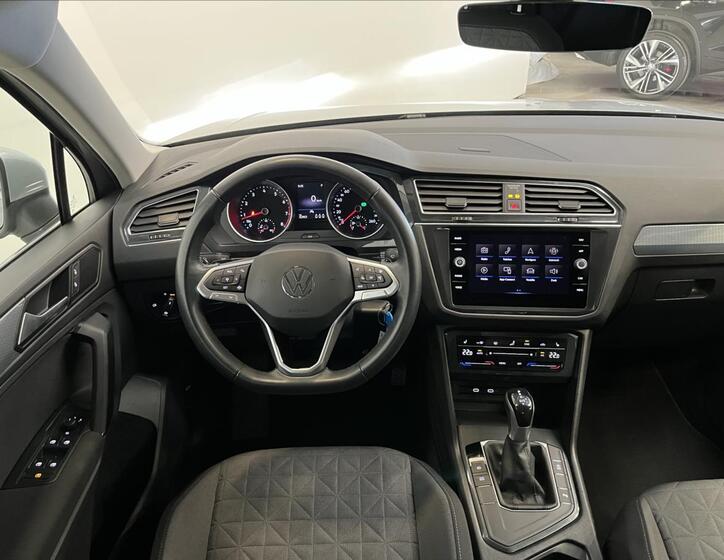 Volkswagen Tiguan 5