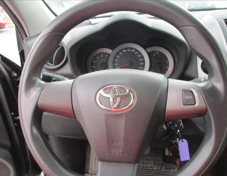 Toyota RAV4 20