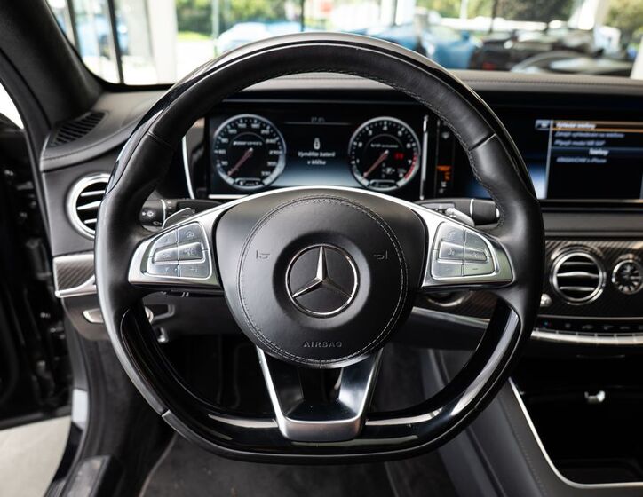 Mercedes-Benz Třídy S 6