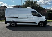 Nissan Interstar 15