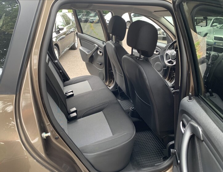 Dacia Duster 16