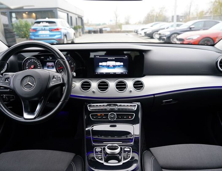 Mercedes-Benz Třídy E 21
