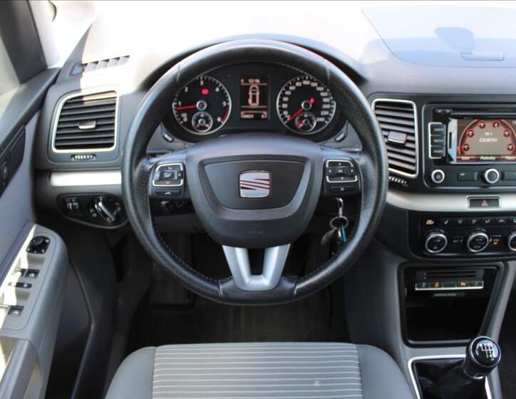 Seat Alhambra 10