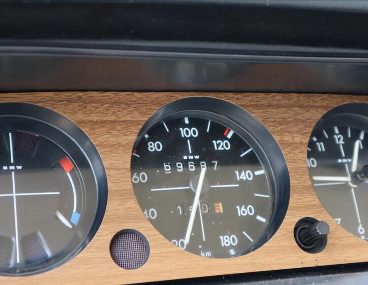 BMW Řada 3 9