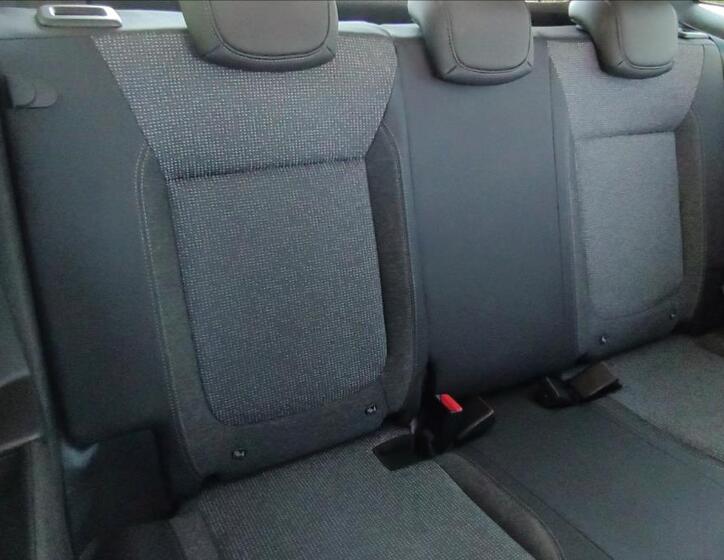 Opel Crossland 5